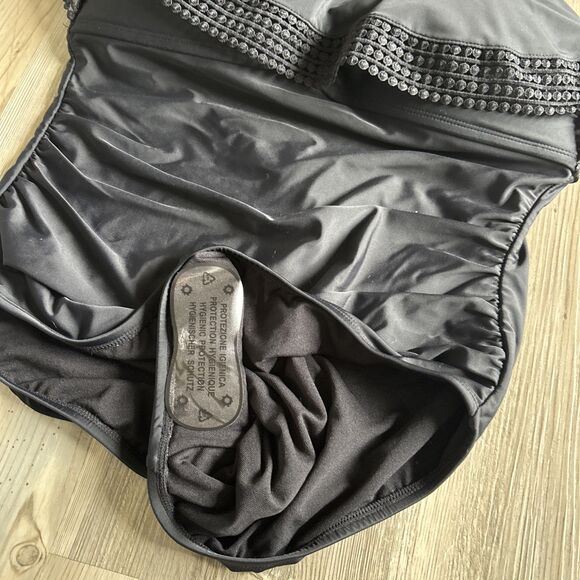 KONA SOL One Piece Swimsuit Bathing Suit Black Bandeau Top Crochet Ruffle Large - Picture 6 of 7